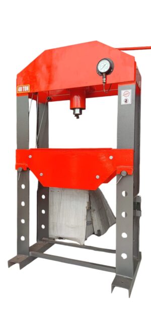 HYDRAULIC PRESS