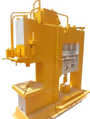 HYDRAULIC ANGLE CUTTING MACHINE HORSE TYPE/13132471