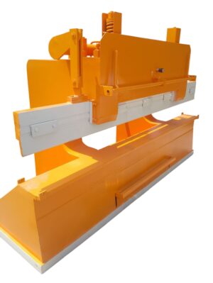 HYDRAULIC SHEET BENDING MACHINE /13132323